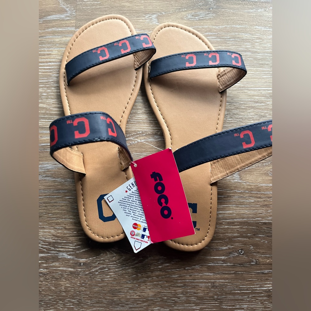 FOCO Sandals - Cleveland Indians (Guardians)